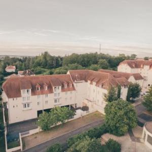 Tidy apartment located in the town of Roche-Posay