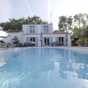 Villa avec piscine pour 8