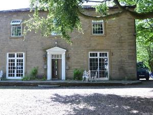 Healey House Hotel, Huddersfield
