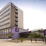 Hotels near Half Moon Putney - Premier Inn London Putney Bridge