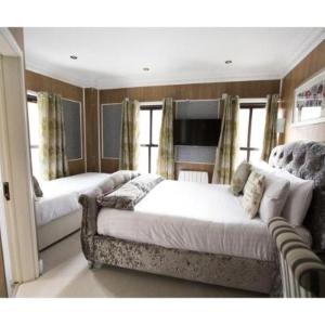 Cheshire Hotel