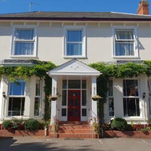 Hotels near Assembly Leamington - Victoria Park Lodge