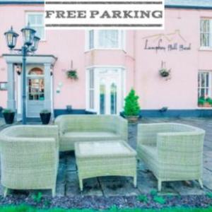 OYO Lamphey Hall Hotel