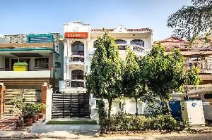 FabExpress IVY Inn Sector 35, Noida