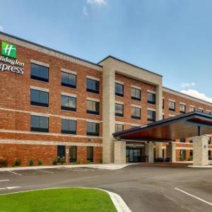 Holiday Inn Express Wilmington - Porters Neck