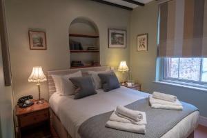 White Hart Inn, Bath