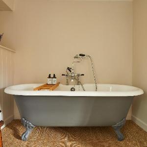 Hotels near Cornbury Park Charlbury - The Lamb Inn