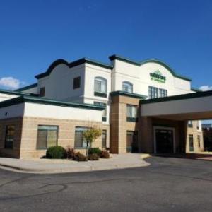 Hotels near Anoka High School - Best Western Plus Coon Rapids North Metro Hotel