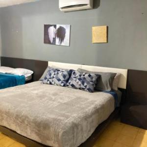 Apartamento con cochera centro de la ciudad.