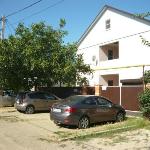 Guest accommodation in Dolzhanskaya 