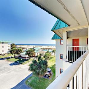 400 Plantation Rd 3309 Condo