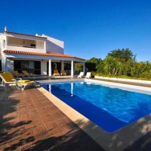 Villa Tropical by OCvillas