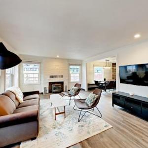 4093 Manzanita Ave Cabin Unit 1