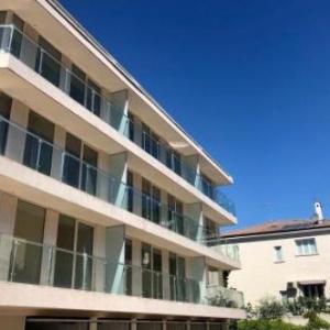 Greif Maria Theresia Bougainvillea Apartment