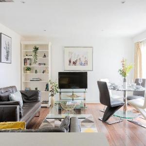 Hostellar-Modern apartment in west London - Zone 2