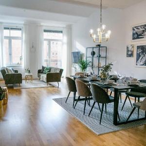 Luxus Apartment am Hauptplatz  WLAN  Küche