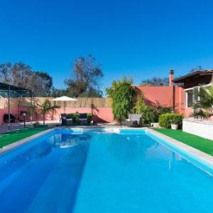 Casarano Villa Sleeps 9 with Pool and Air Con