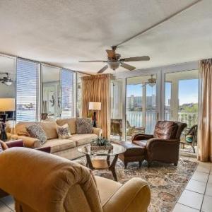 Dolphin Point 202C home