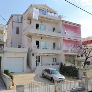 Apartments with parking space Podstrana Split - 10348