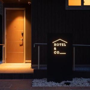 HOTEL&CO