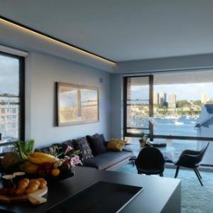 The KC Elizabeth Bay