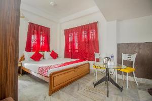 OYO 12327 The Mapple, Siliguri