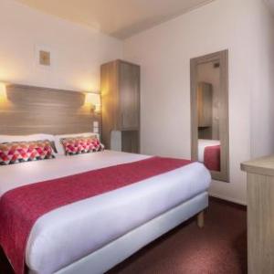 Hotels near Zenith Paris La Villette - Hotel Crimee