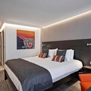 Hotels near Grove Theatre Dunstable - The Old Palace Lodge