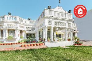 OYO 13097 Lukergunj Holidays, Allahabad