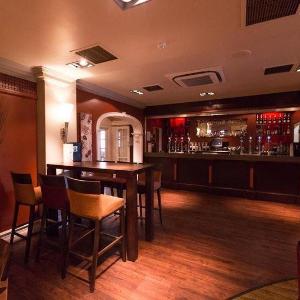 Hotels near Kidderminster Town Hall - Gainsborough House Hotel