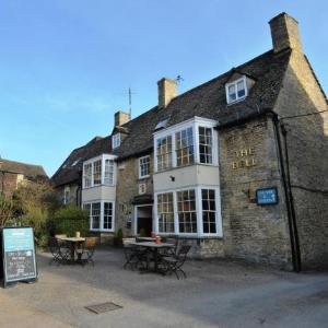 Hotels near Cornbury Park Charlbury - The Bell Hotel