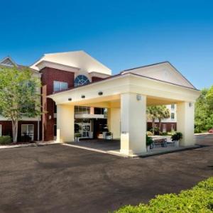 Loxley Hotels Deals At The 1 Hotel In Al Holiday Inn Express Hotel Suites Daphne