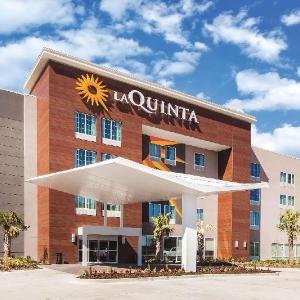 La Quinta Inn & Suites by Wyndham Baton Rouge - Port Allen