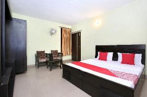 OYO Home 12223 Exotic Hill View, Kasauli