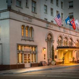 Hotels near Raising Cane's River Center - Hilton Baton Rouge Capitol Center