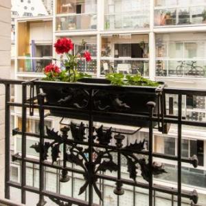 Beautiful apt near the park Buttes Chaumont