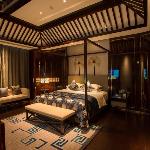 Wenshan Phoenix Jinjiang Hotel