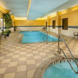 Hampton Inn & Suites San Antonio-Airport Tx hotel in San Antonio