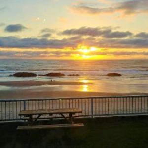 Captains Quarter's Beach House