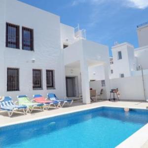 Nerja Paradise Rentals - Villa Perla