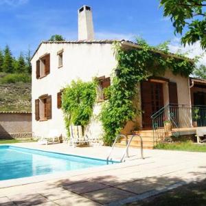 Villa with 3 bedrooms in Riez with private pool furnished terrace and WiFi