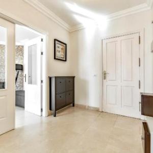 Apartment with large terrace in Terrazas del Duque
