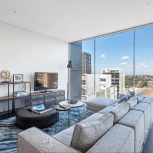 STUNNING BRAND NEW 2 BED APARTMENT // BONDI JUNCTION // FREE PARKING