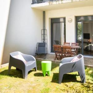 Appartement calme et lumineux dans immeuble de standing - Jardin sur les toits - Ascenseur - Quiet flat with elevator and private garden in old town