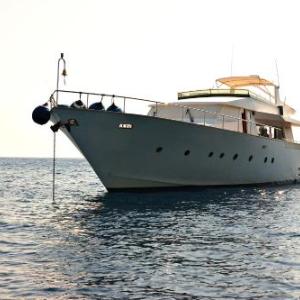 Yacht Shalimar IV