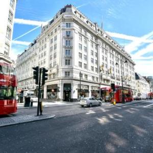 Hotels near Novello Theatre - Strand Palace Hotel