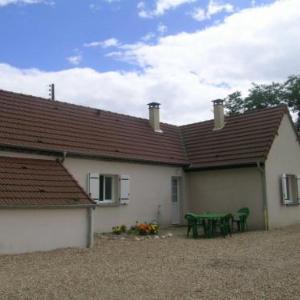 Gîte Dompierre-sur-Besbre 3 pièces 5 personnes - FR-1-489-26