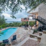 Mountain Trail Retreat Austin