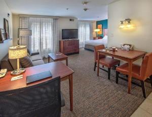 Residence Inn by Marriott Fayetteville Cross Creek, Fayetteville