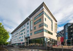 Holiday Inn Express Leeds City Centre - Armouries, an IHG Hotel, Leeds